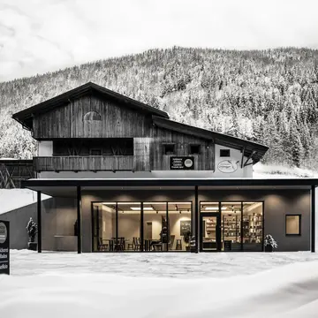 Untereggerhof, Valles